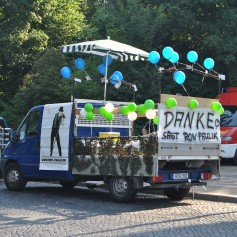 ron-paulik-ehrengast-schuetzenumzug-hannover-2015-002