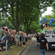 ron-paulik-ehrengast-schuetzenumzug-hannover-2015-077